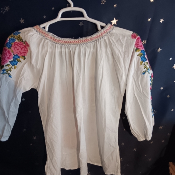 Summer embroidered - Picture 3 of 3